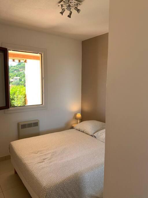 Terrasse De 30M2 Vue Mer Panoramique 1 Chambre Apartment กาวาแลร์-ซูร์-แมร์ ภายนอก รูปภาพ