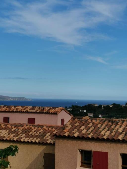 Terrasse De 30M2 Vue Mer Panoramique 1 Chambre Apartment กาวาแลร์-ซูร์-แมร์ ภายนอก รูปภาพ