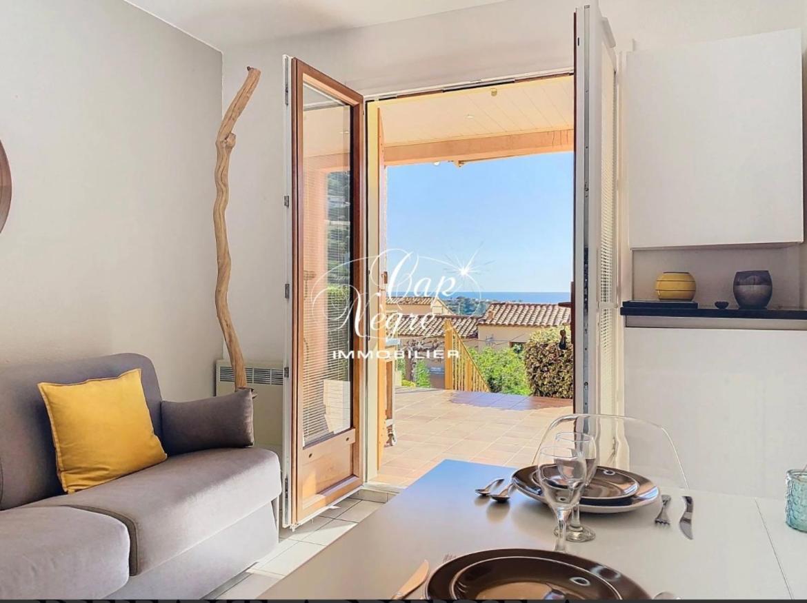 Terrasse De 30M2 Vue Mer Panoramique 1 Chambre Apartment กาวาแลร์-ซูร์-แมร์ ภายนอก รูปภาพ